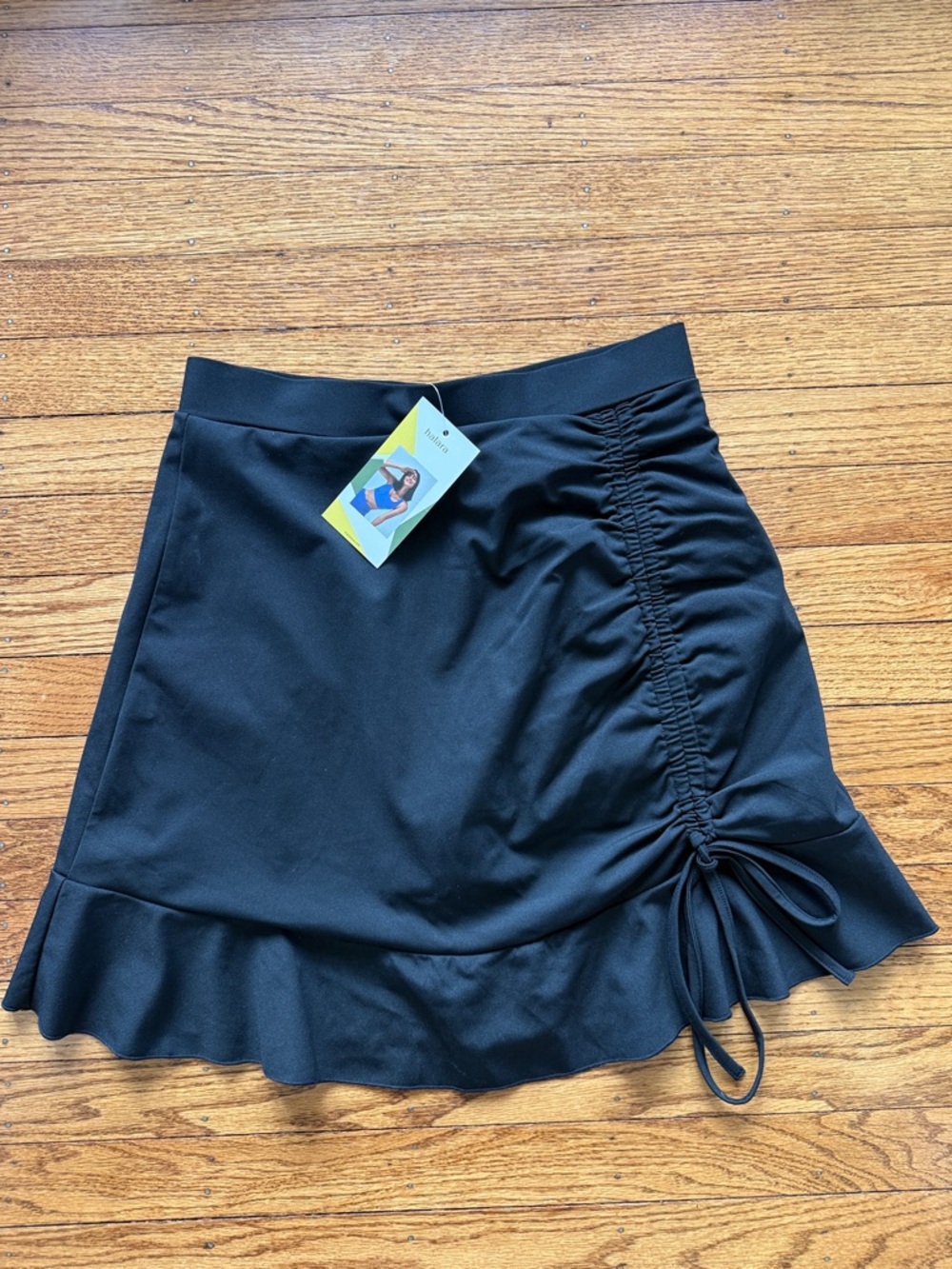 HALARA Black Ruffle Drawstring Skirt